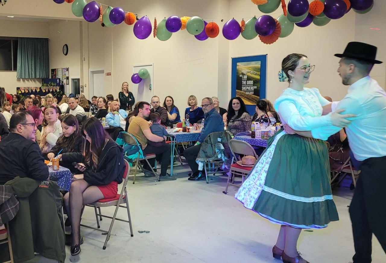 néptánc fellépés