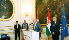 Perényi János nagykövet