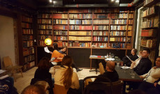 elválasztás- sziámi ikrek