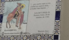 Tours-i Szent Márton mozaik képe a Katedrális falán