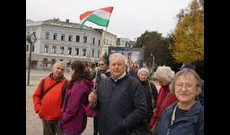 Magyar zászlóval sétált a csoport végig Lübecken