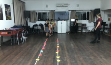 Tánclépések tulipánokkal Tánclépések tulipánokkal