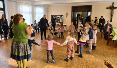 A Gyerekcsoport délelőtti programja rövid táncházzal zárult.