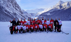 kirándulás és jégkorongozás -  Lake Louise