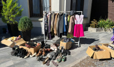 Az eladásra szánt ruhák umo-elado-ruhak-uruguay