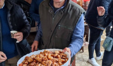 Friss, meleg, ropogós töpörtyű 