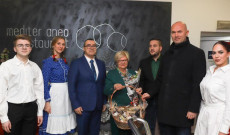 A városvezetők gratulációja