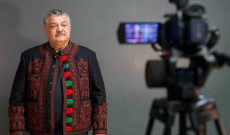 Szabó László is kamera elé állt