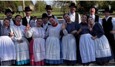 Bokréta Néptáncegyüttes
