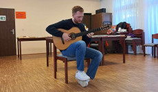 Szurgyi Gergely gitárművész előadása
