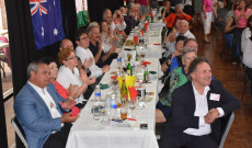 Jól szórakozik a közönség