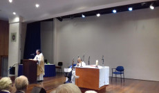 Iróffy Zsolt atya beszél