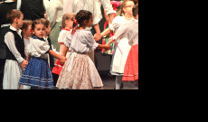 Bécsi Magyar Kultúregyesület Délibáb táncszínházi előadása