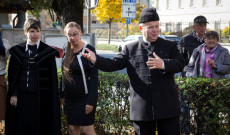 Nagy-György Attila atya mutatja az utat. Fotó: Tasnádi Andrea Nagy-György Attila atya mutatja az utat. Fotó: Tasnádi Andrea