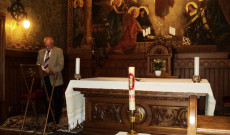 Horváth-Sarródi József is felolvasta legkedvesebb költeményét, József Attila Istenem című versét