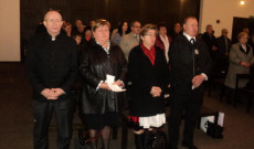 A templomban az alkalomra összegyűlt több mint száz vendég egy része