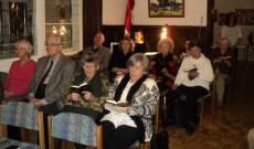 A hívek egy része 2016. december 18-án Innsbruckban a Magyar Házban