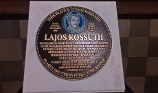 A manchesteri Kossuth Lajos-emlékplakett