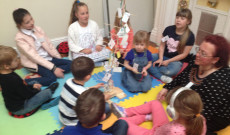 Chester, 12. Tanoda, éneklés Chester, 12. Tanoda, éneklés