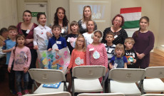 Chester, Tanoda, Föld napja, ének Chester, Tanoda, Föld napja