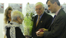 56-os emlékérem-átadás Zipszer Máriának 56-os emlékérem-átadás