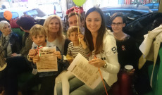 Március 15. a nizzai Frei kávézóban