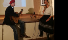 Népdalokkal emlékezve