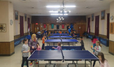 Napi kétszer ping pong edzésen vettek részt a táborozók Napi kétszer ping pong edzésen vettek részt a táborozók