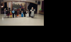 A legifjabbak jelmezversenyen vehettek részt