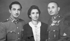 Tózsa István szüleivel. 