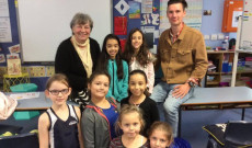 A Flemingtoni Magyar Iskola diákjaival A Flemingtoni Magyar Iskola diákjaival