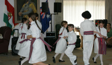 Táncosok az Árpád otthonban