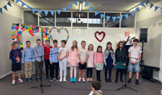 anyák napja, fiatalok, szülők, iskola, ének