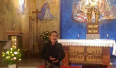 Többek között Cesar Franc Panis Angelicus-át is hallhattuk Orsolya Ferencz előadásában.