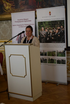 Mentsik Szilvia az AMAPED - Ausztriai Magyar Pedagógusok Egyesületének elnöke