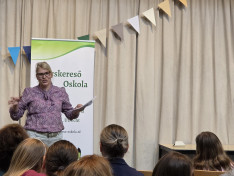 KIncskereső Oskola 25
