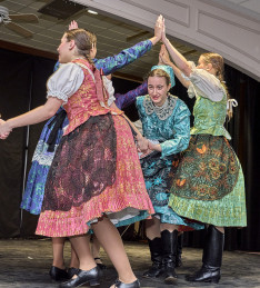 Kodály Együttes - Magyarbődi Táncok