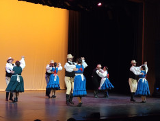 Kossuth Tánccsoport Jobbágytelki táncok 