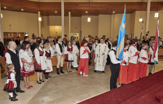 Ünnepi bevonulás 