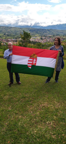 Szilágyi Péter tavalyi ajándéka a magyar zászló