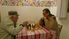 Szabolcs bácsi és Elemér sakkpartija