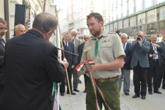 Koszorúzás és ünnepi megemlékezés gróf Széchenyi István születésének 225. évfordulója alkalmából