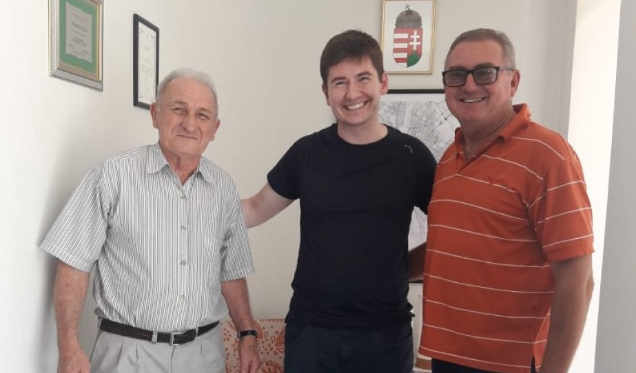 Néhány gondolat egy rendhagyó ösztöndíjas időszak végéhez közeledve Néhány gondolat egy rendhagyó ösztöndíjas időszak végéhez közeledve
