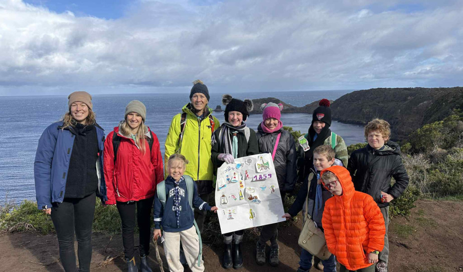 Cserkészkaland Cape Schancknál: szélvihar, túra és mézeskalácsillat egy napon