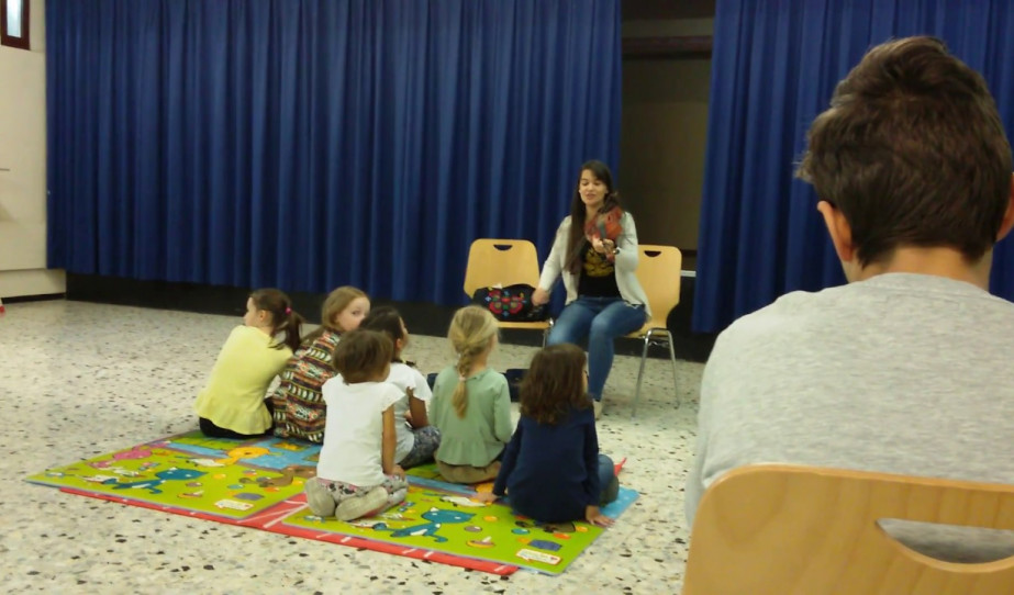 Laposa Julianna interaktív foglalkozása Genfben