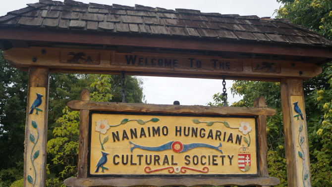 a Nanaimoi Magyar Kulturális Egyesület székelykapuja