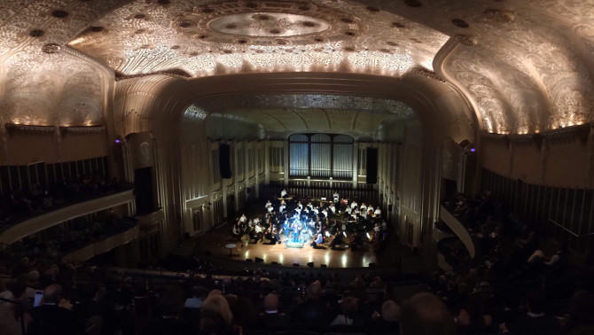 Színpadon a Cleveland Pop Orchestra