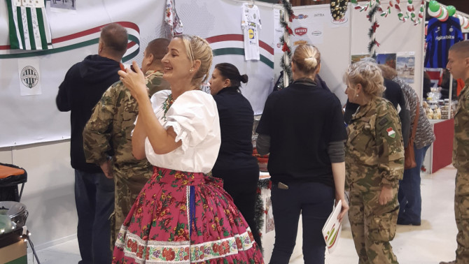 Mindenki készülődik a Diplomáciai Téli Vásáron Mindenki készülődik a Diplomáciai Téli Vásáron