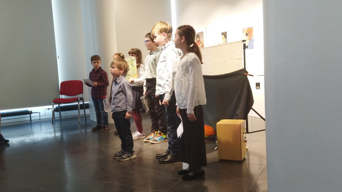 Költészet-napi versmondó délután