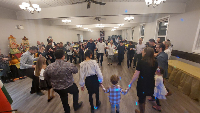 Együtt a Szüreti Bálon. Együtt a Szüreti Bálon.